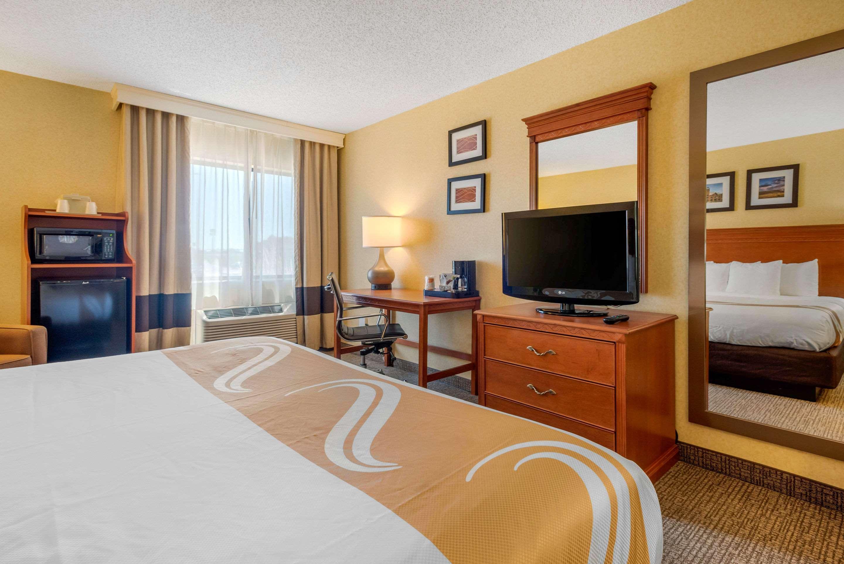 Quality Inn I-25 Pueblo Esterno foto